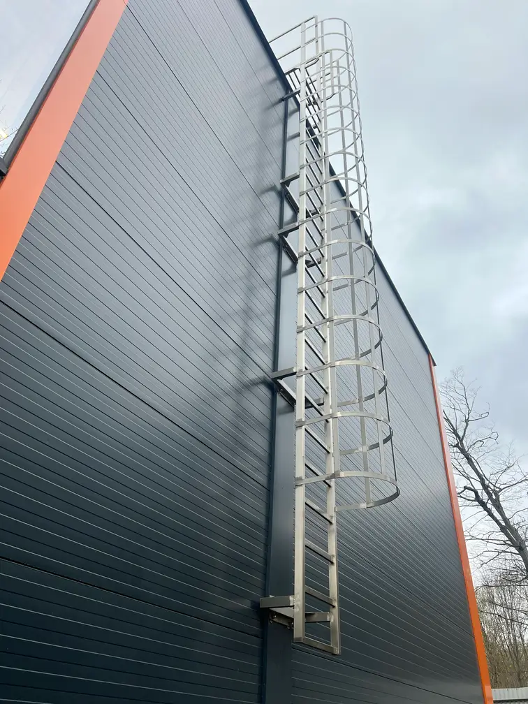 Лестничные конструкции и площадки обслуживания gallery 7