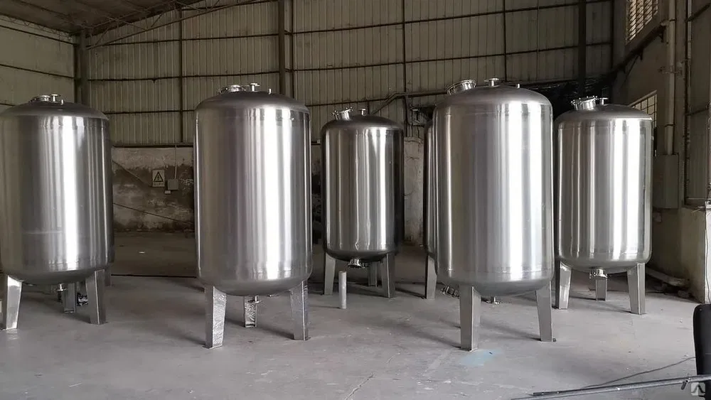 Технические емкости и резервуары cover