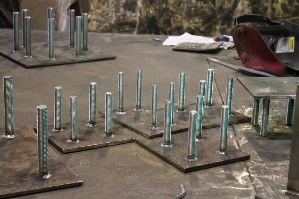 Закладные и монтажные элементы cover