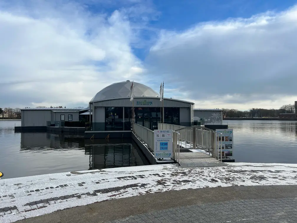 Металлоконструкции для термального комплекса на воде: кейс Посейдон