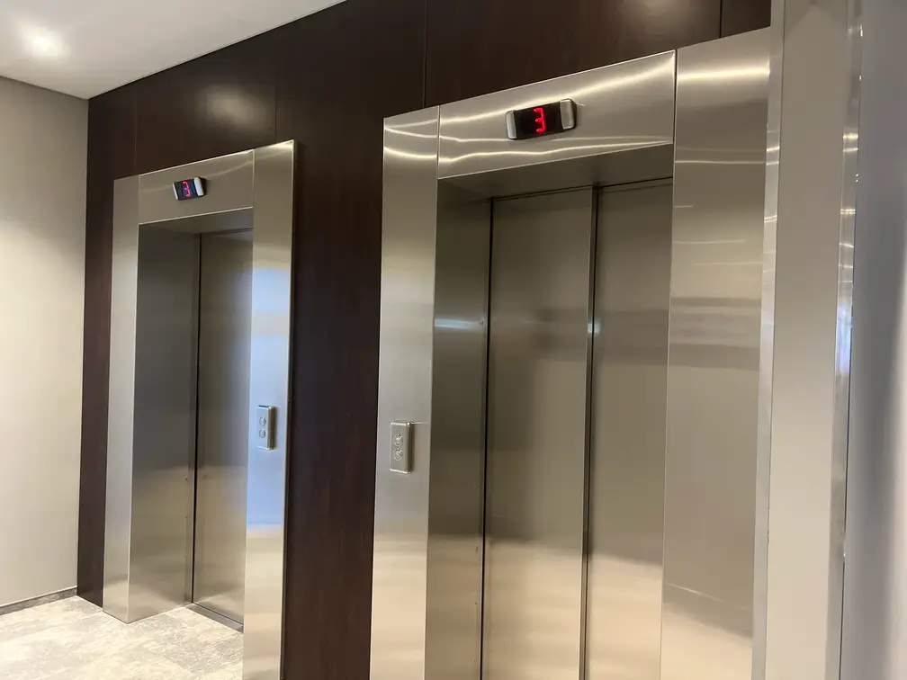 Лифтовые кабины из нержавеющей стали gallery 5