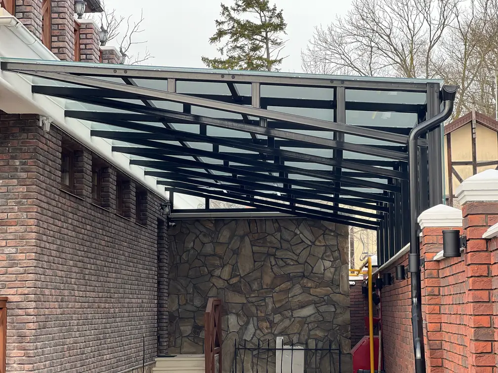 Навесы из черного металла cover